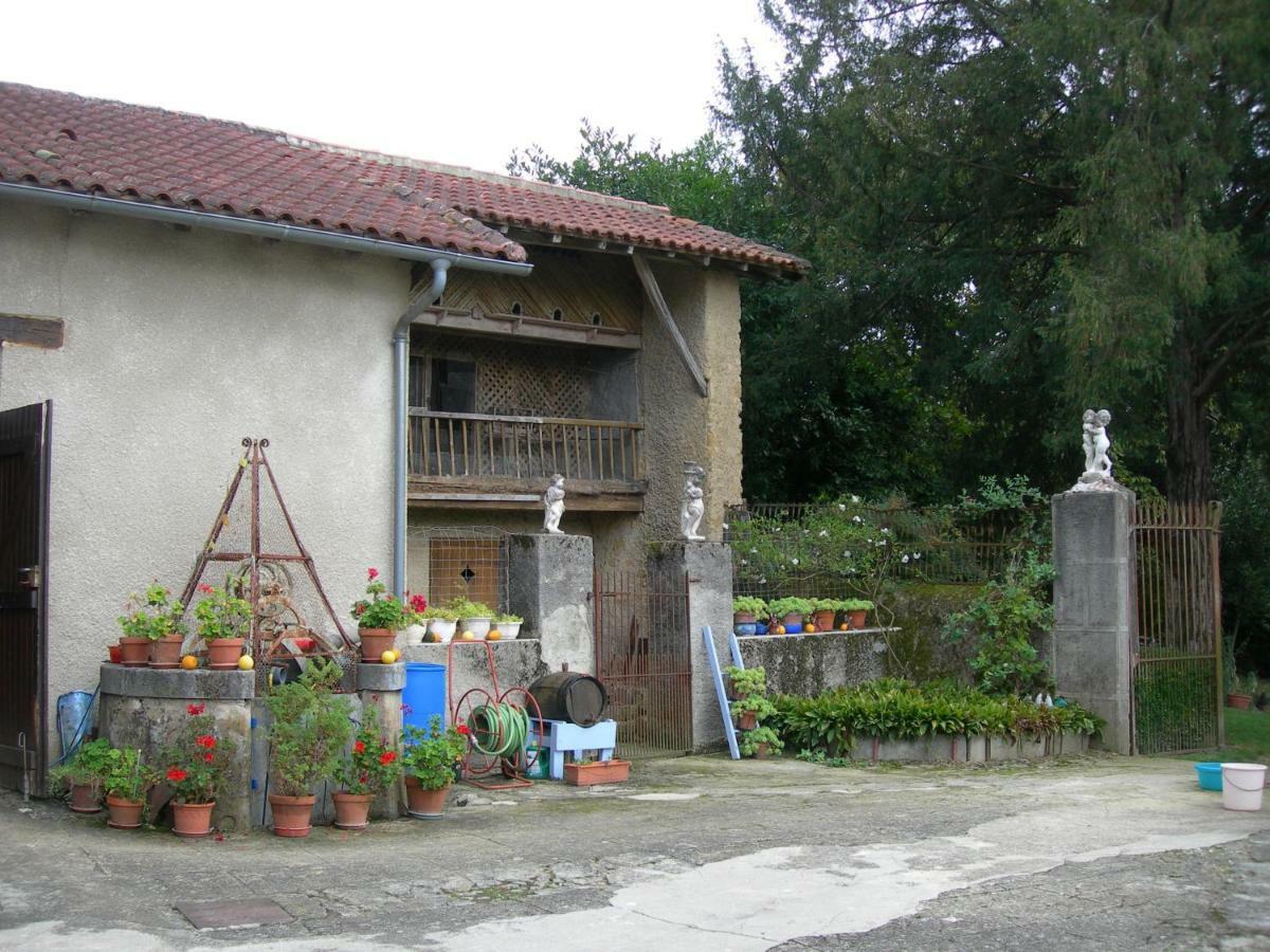 Sous La Glycine Bed & Breakfast Mielan ภายนอก รูปภาพ