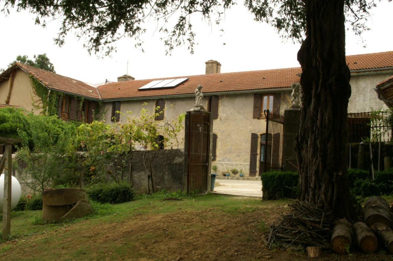 Sous La Glycine Bed & Breakfast Mielan ภายนอก รูปภาพ